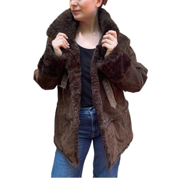 STEVE MADDEN Y2K CHOCOLATE BROWN SUEDE FAUX SHEARLING BUCKLE BUTTON FRONT JACKET - Picture 2 of 16